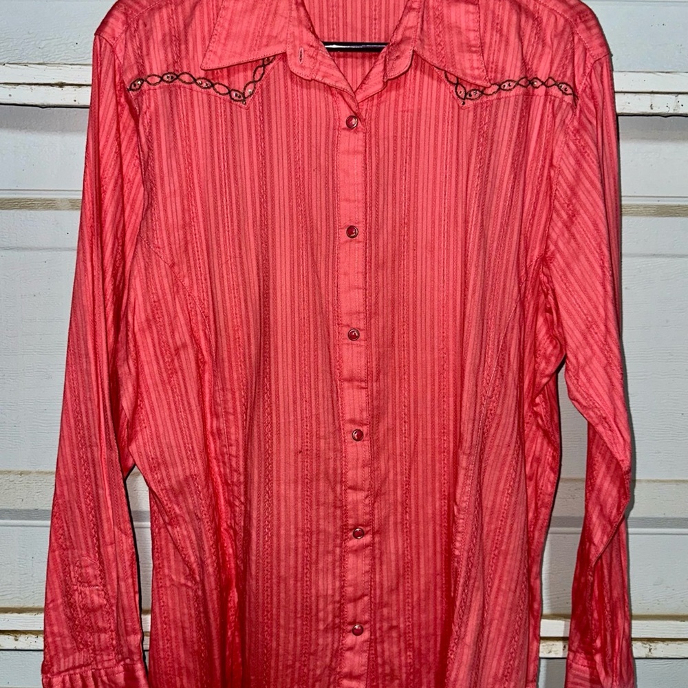 Wrangler Women's Red Button Down Shirt